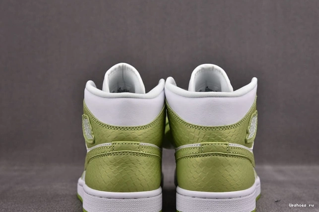 Python Green Mid  Jordan 1 DV2959-113 (W) 0120